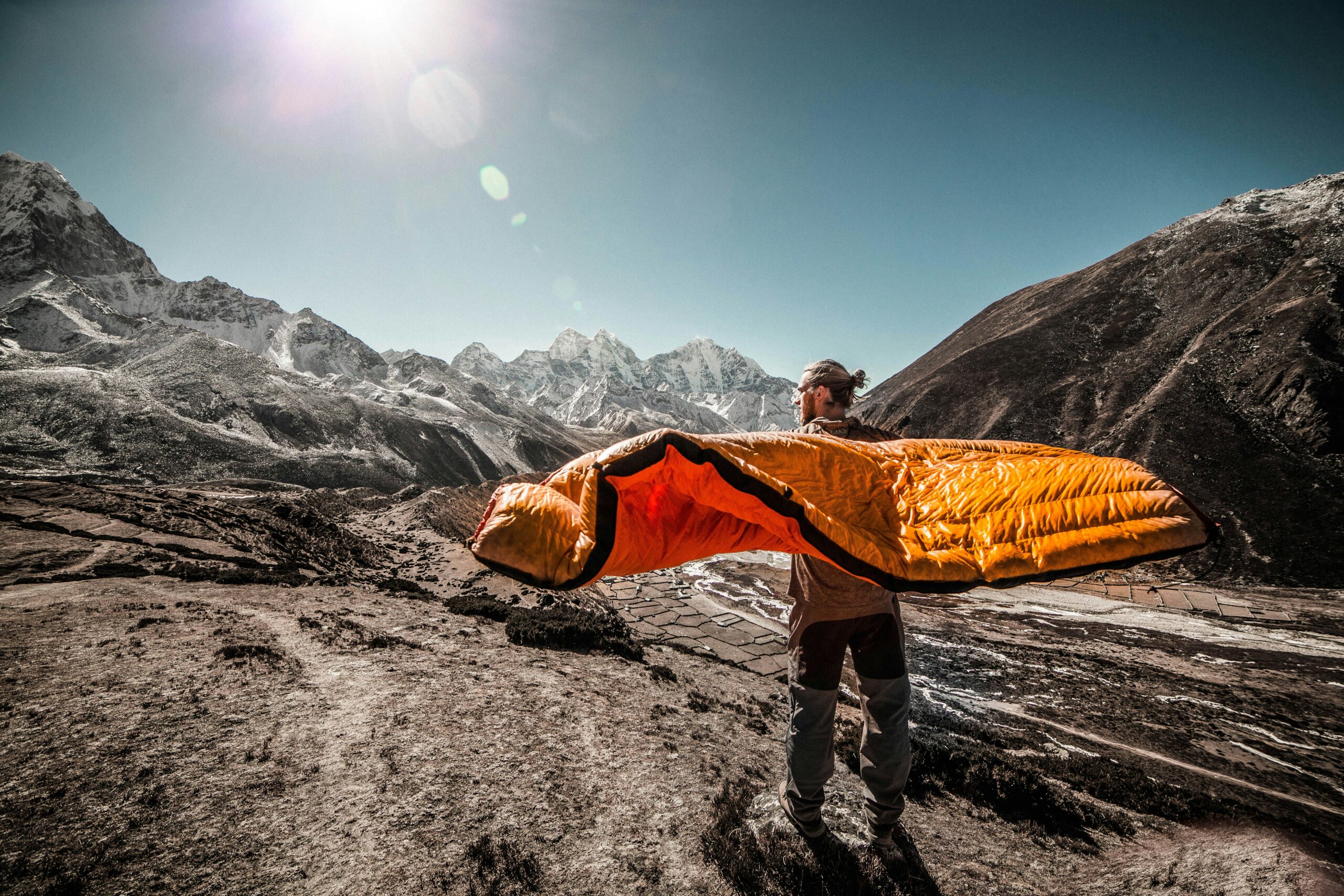 From Summer to Snow: The Complete Guide to Picking a Sleeping Bag